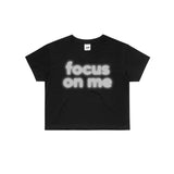 FOCUS ON ME REFLECTIVE CROP TEE (2 COLORS) - MJN