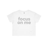 FOCUS ON ME REFLECTIVE CROP TEE (2 COLORS) - MJN