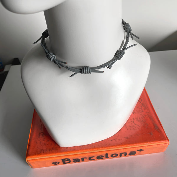 POWER CHOKER NECKLACE - BARBED WIRE GREY